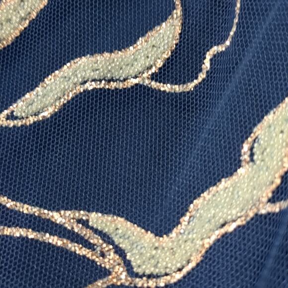 SLNY Design Women's V-Neck Glitter Mesh Gown Floral Chiffon Asymmetric Cape 12 - Picture 8 of 8